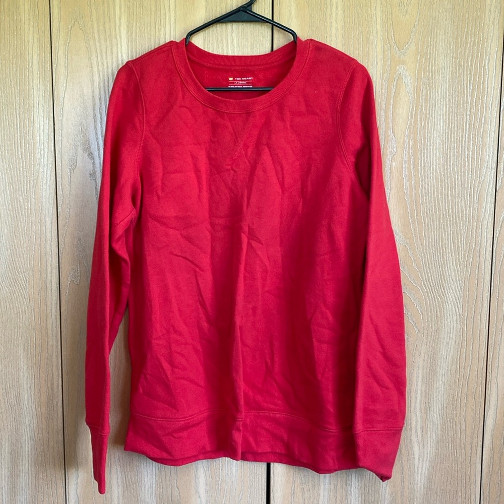 Athletic sweatshirt